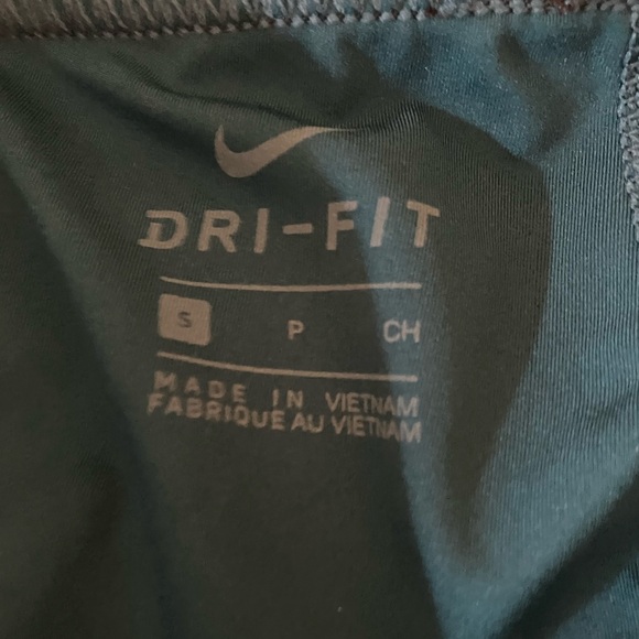 Nike Pro Leggings - Picture 6 of 7